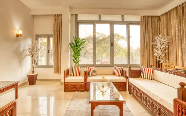 Elegant Hospitality - Garden Duplex