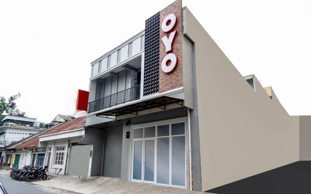 Super OYO 2345 HOMESTAY JAYA