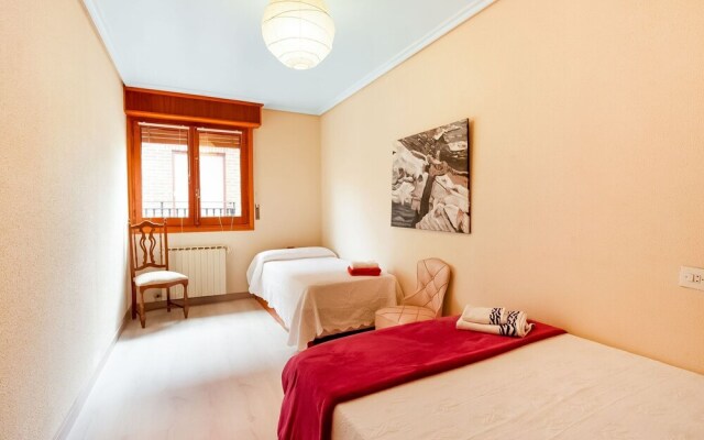 Gorgeous Holiday Home in Laguardia With Terrace