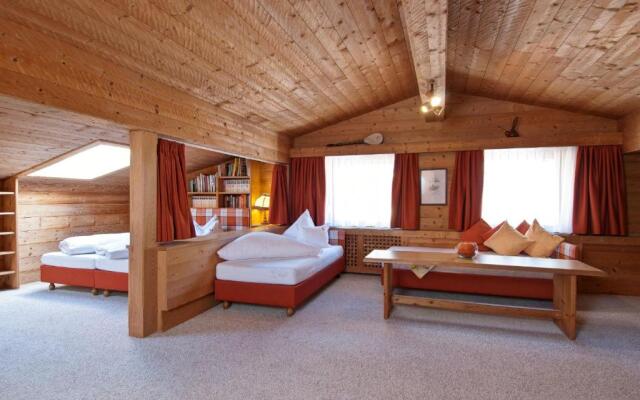 Hotel Toni