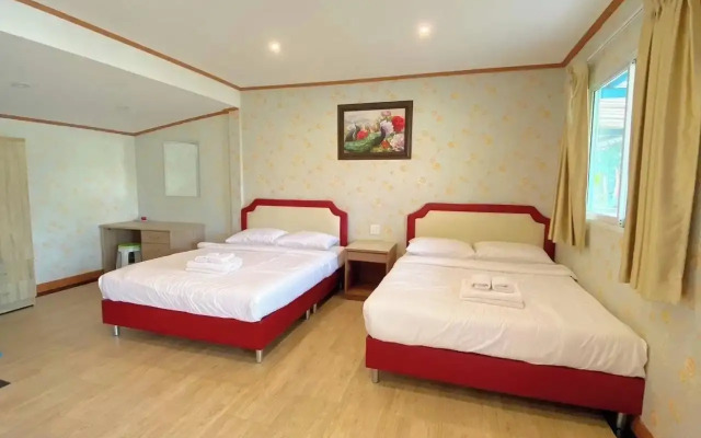 Golden Dragon Resort