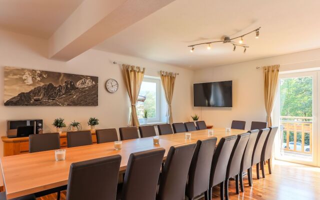 Comfortable Chalet in Ellmau Near Ski Slopes