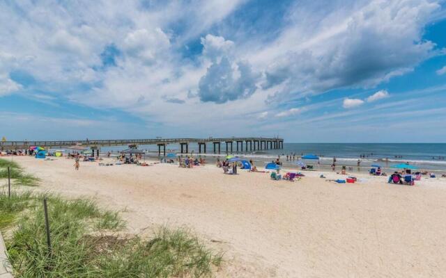 20 Hypolita - Luxury Downtown Apartment