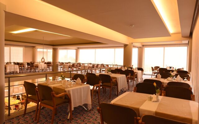 Hierapark Thermal & Spa Hotel