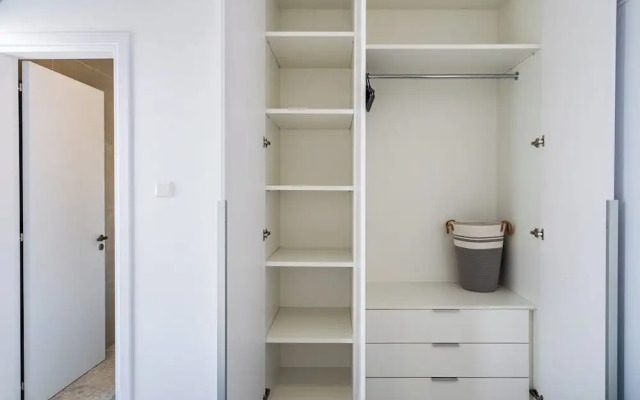 Solara - Stylish Balcony Apartments in Larnaca