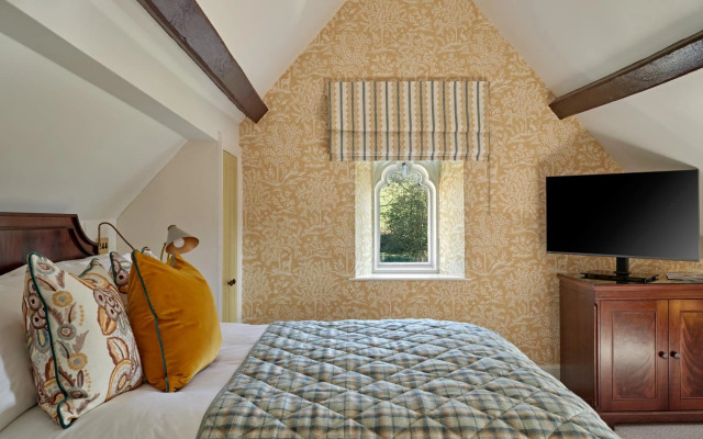 Ellenborough Park
