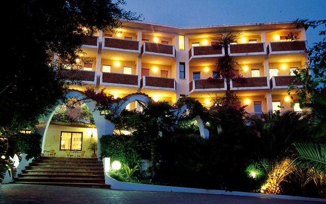Hotel Punta Faro