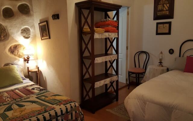 Casa Santana Segura