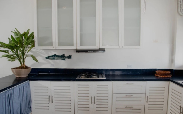 2Br Apartment In The Walled City