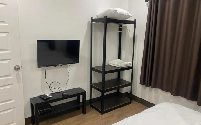 Baan 9 Muang small house