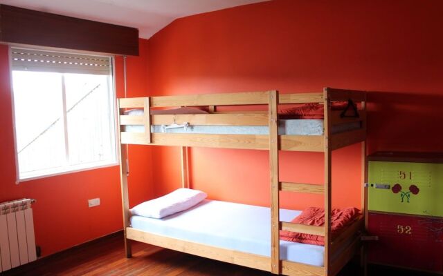 Meiga Backpackers