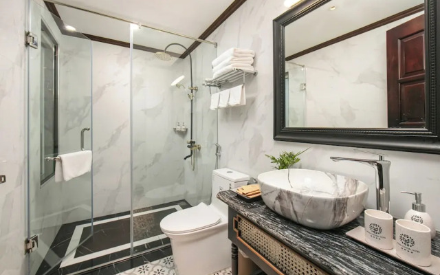 Media Central Hotel & Spa