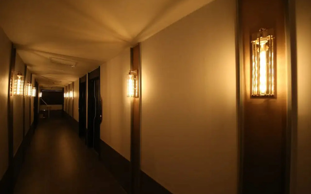 25 Hotel