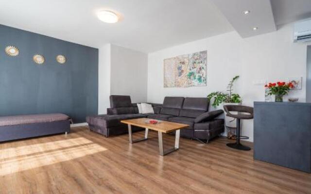 Apartment Marul