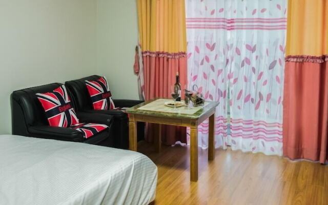 Heidi Pension G House