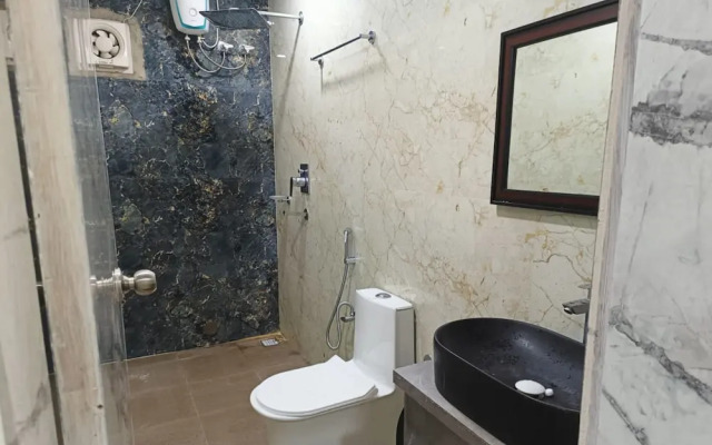 Goroomgo Santosh Inn Puri