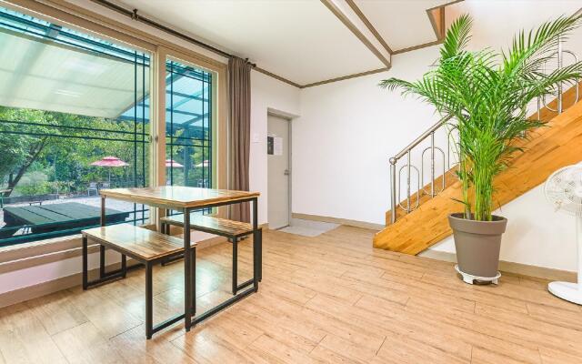 Gapyeong Hutan Pension