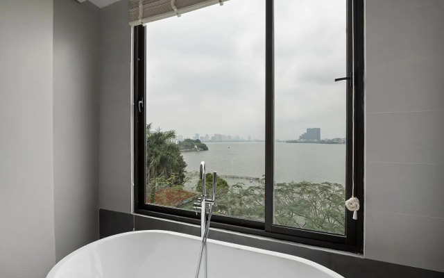 Lakeview Residence Hotel