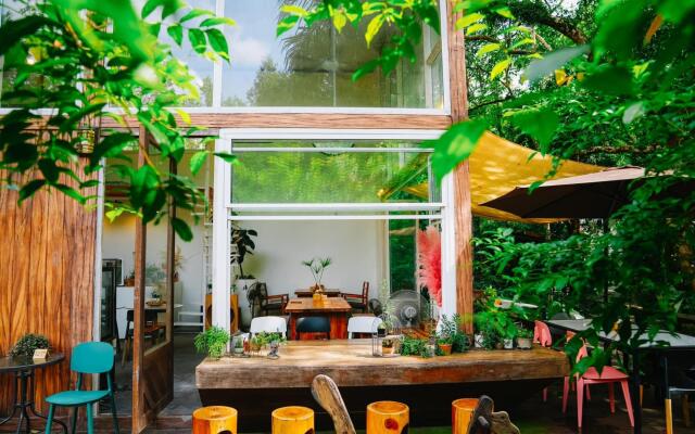 Bannaimong Treehouse