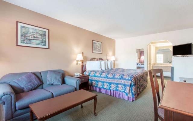 Days Inn - Picayune