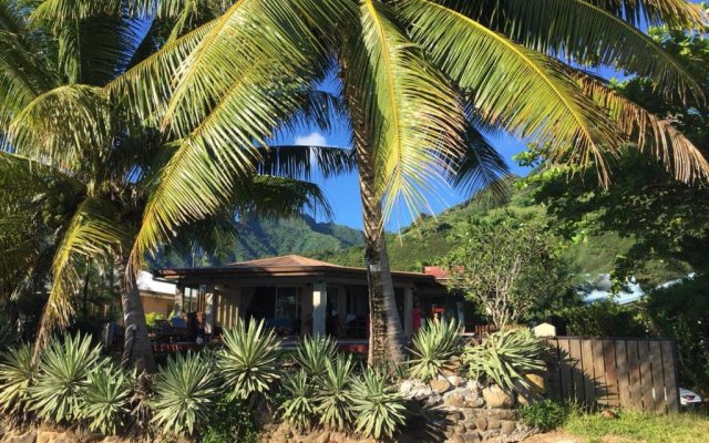 #5 Beach Villa Bliss by TAHITI VILLAS