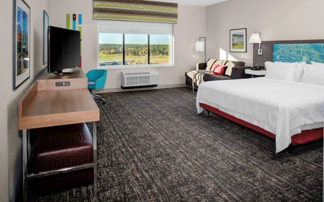 Hampton Inn & Suites Flagstaff East