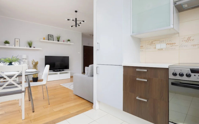 Apartment in Bielany by Renters