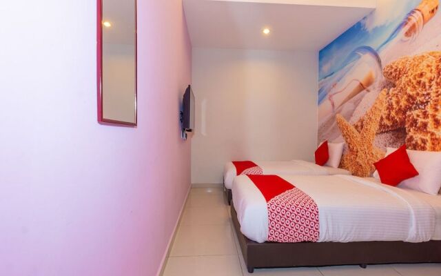 Starfish Hotel
