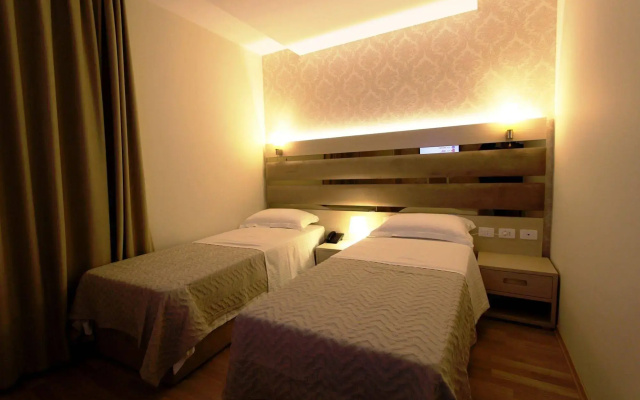 Capital Tirana Hotel