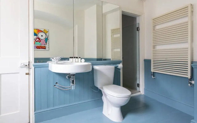 Keystone Crescent by Onefinestay
