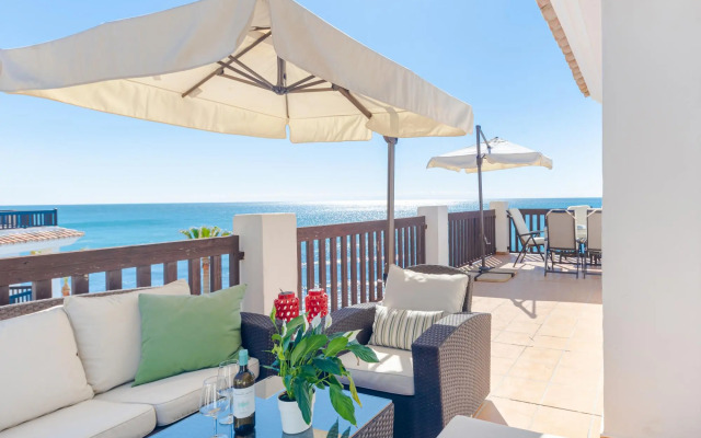 21052 - Heavenly Views From Frontline Penthouse