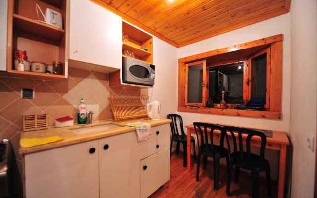 Arbel Holiday Homes