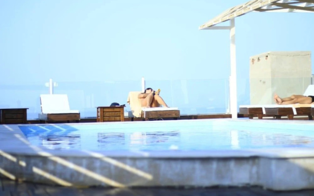Charbel Sea View