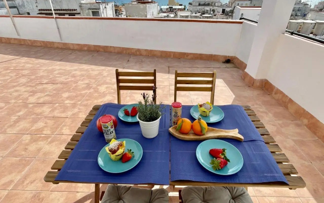 Sunny Apartment Central Sitges