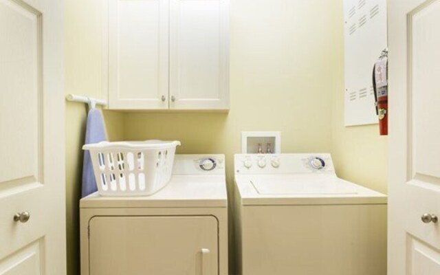 Rvh_221r Terrace Breeze 3 Bedroom Condo