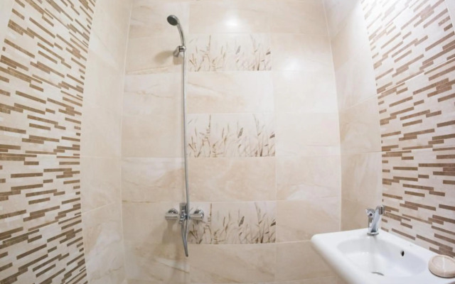 The Old House guest rooms and apartament