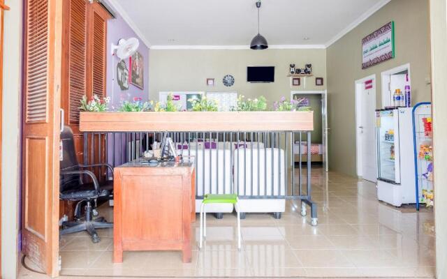 OYO 3046 Homestay Syariah Imah