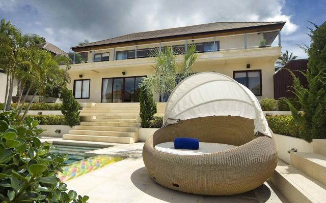 Baan Napoli Luxury Villa