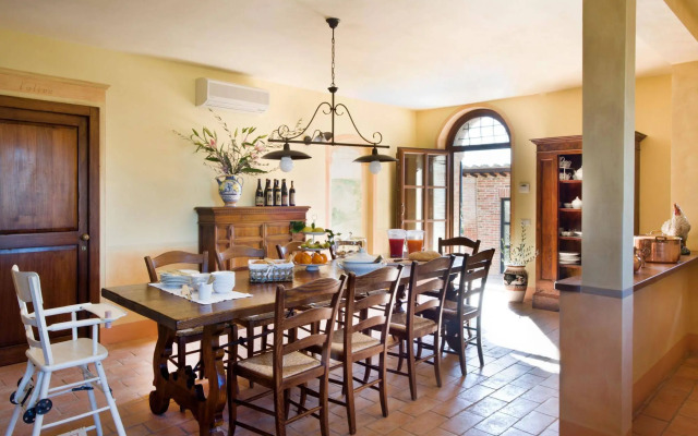 Aia Mattonata Relais