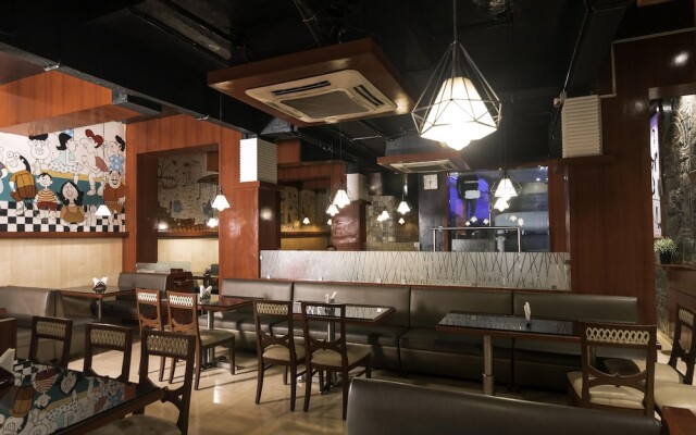 Hotel Monarch Guestline in MIDC Rabale, Navi Mumbai