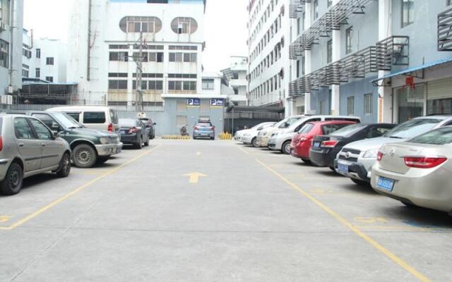 GreenTree Inn Guangzhou Panyu Bus Station Business Hotel