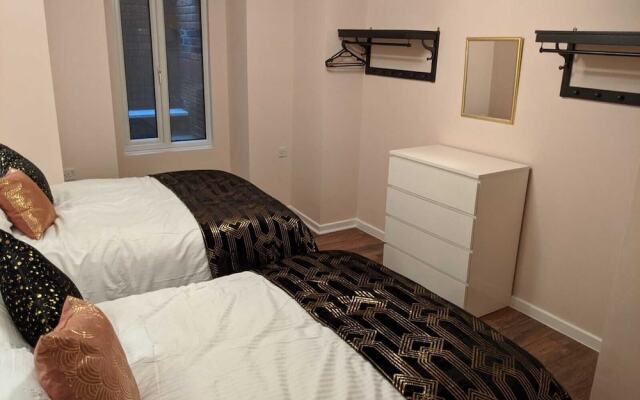 Highcliffe by Sasco Apartments