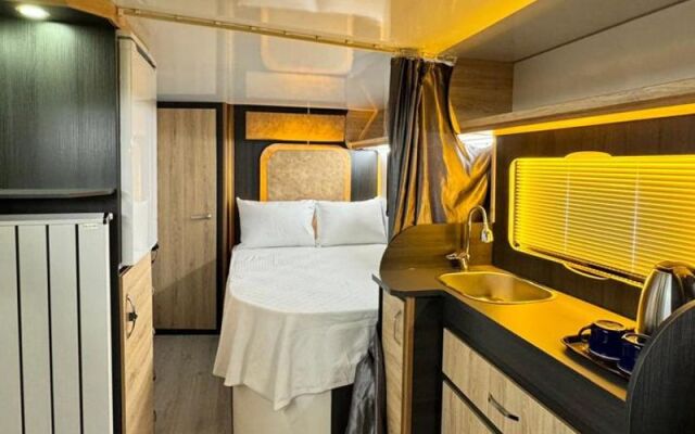 Mas Kazdaği Glampi̇ng