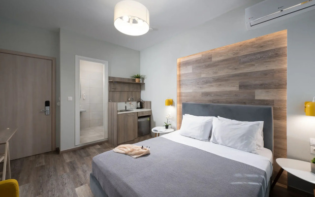 Enattica Syntagma Living