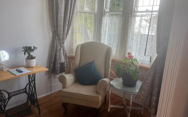 Heath Villa - private room