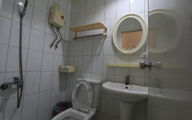 Feng Chia Love Heart