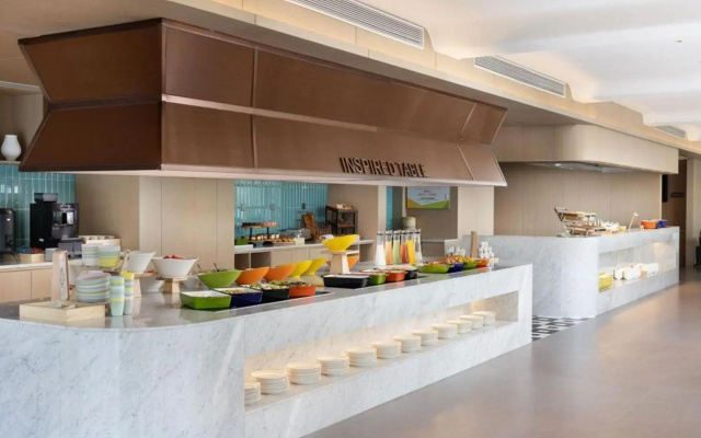 Rezen Select Hotel（Rizhao Wanda Plaza）