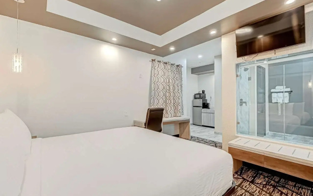 SureStay Hotel by Best Western Houston Southeast