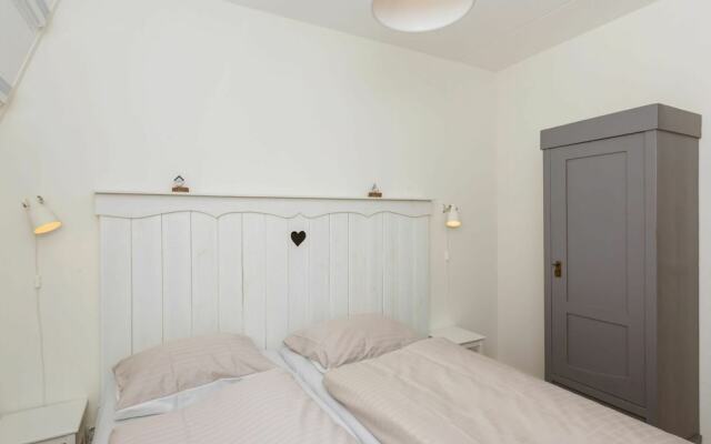 Luxurious Apartment in Koudekerke With Parking