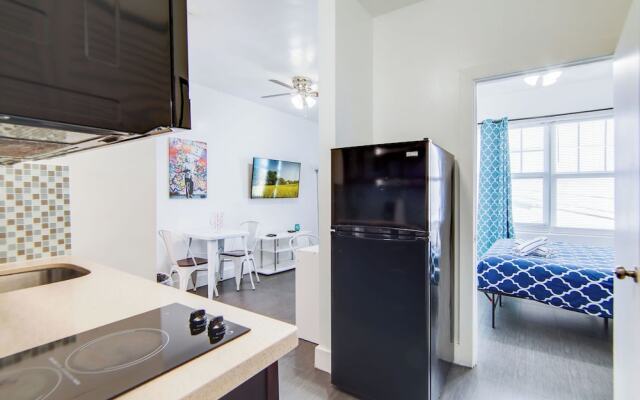 Comfy 1 B/R, Near Ocean Dr and Beach - South Beach
